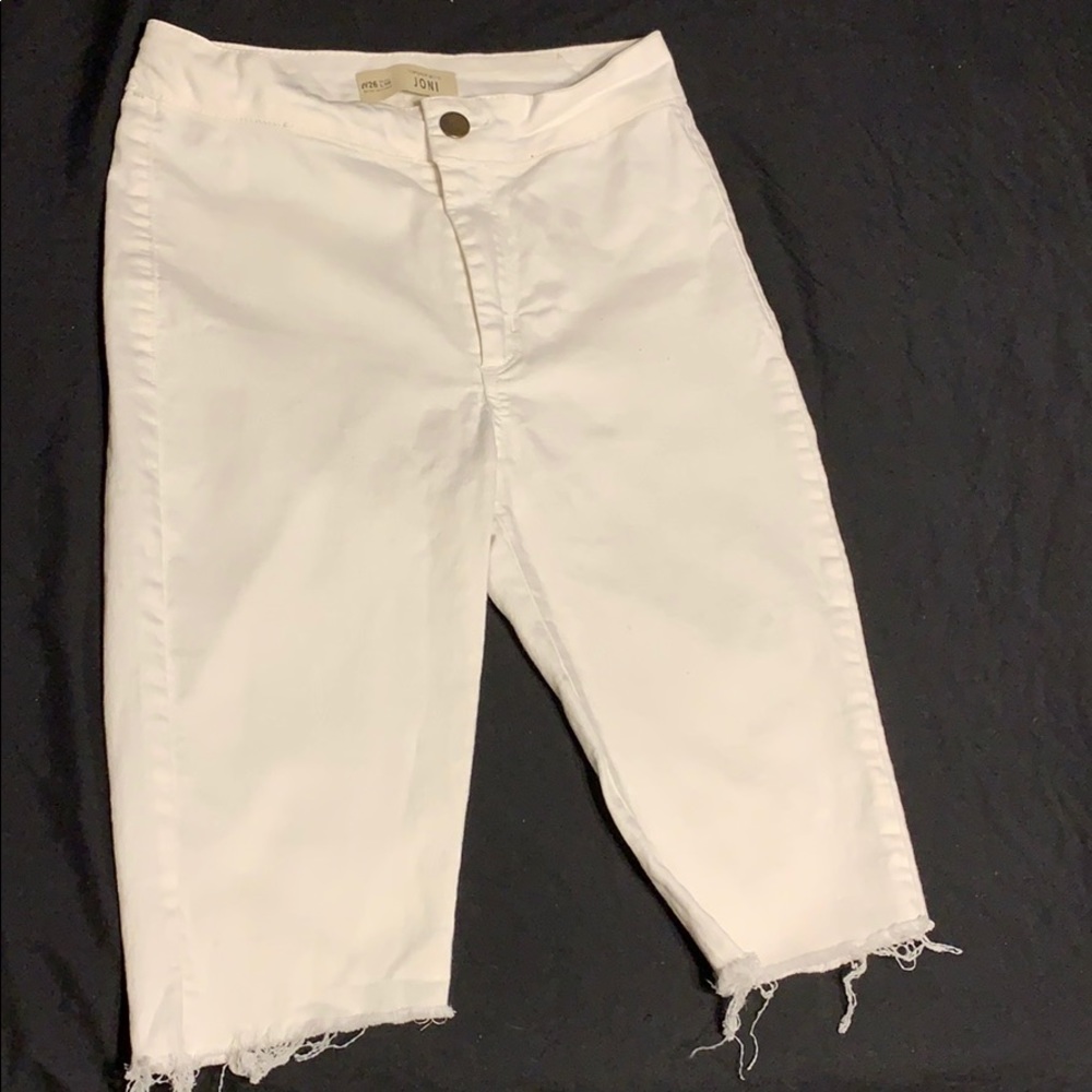Capris